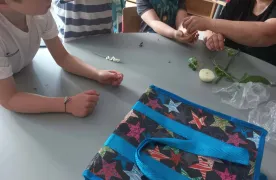 Uczniowie ćwiczyli zmysł węchu