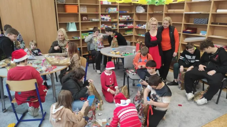 Mikołajki 2024 w Edukacji Wczesnoszkolnej