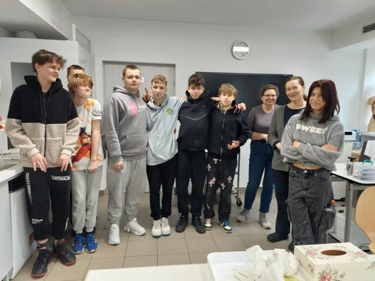 Warsztaty w Warszawskim Centrum Innowacji Edukacyjno-Społecznych i Szkoleń. Nauki przyrodnicze