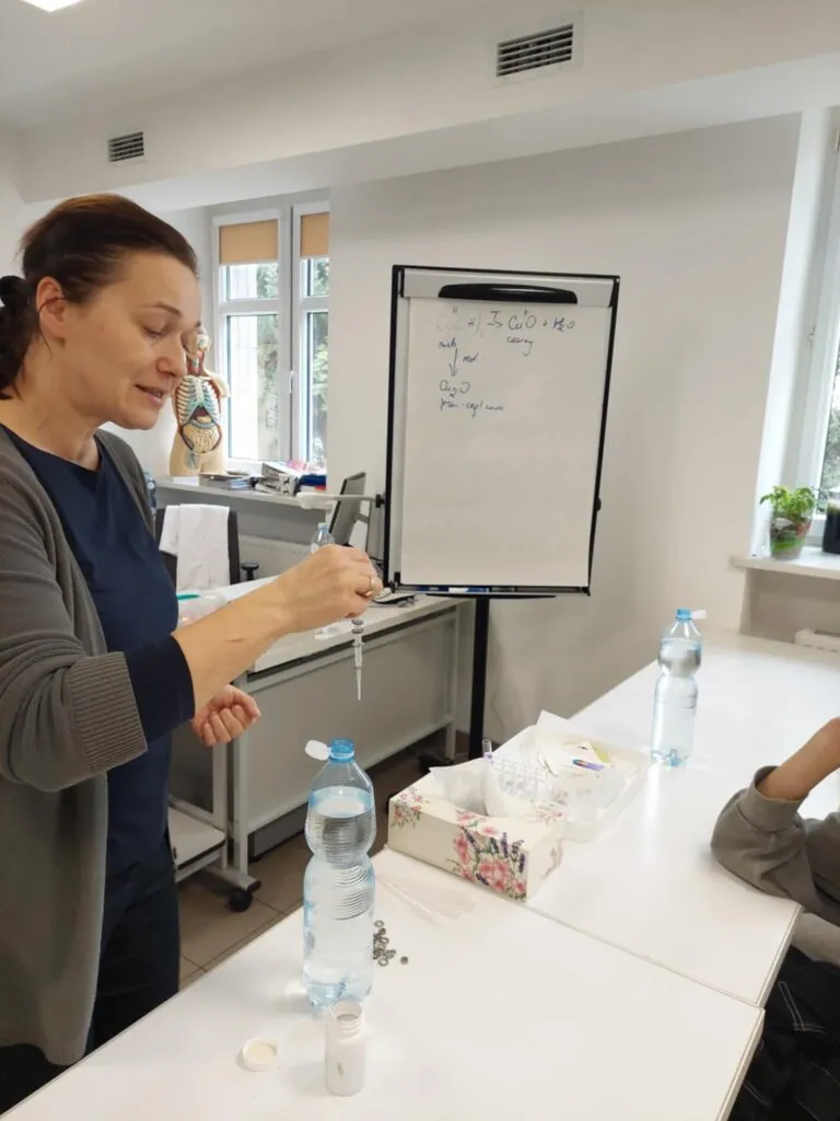 Warsztaty w Warszawskim Centrum Innowacji Edukacyjno-Społecznych i Szkoleń. Nauki przyrodnicze