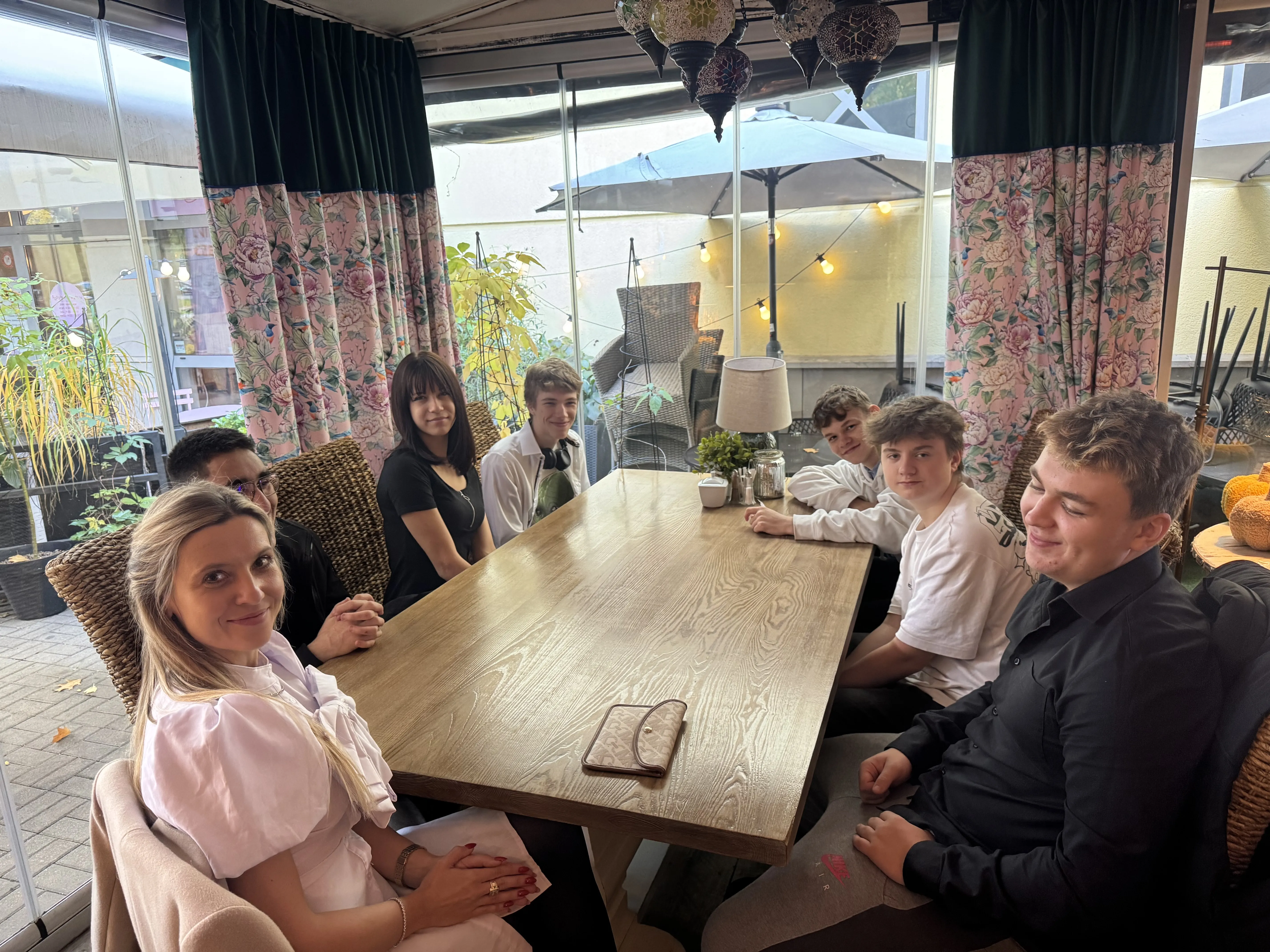 Kulturalnie i z klasą – wyjście klasy 8a do restauracji