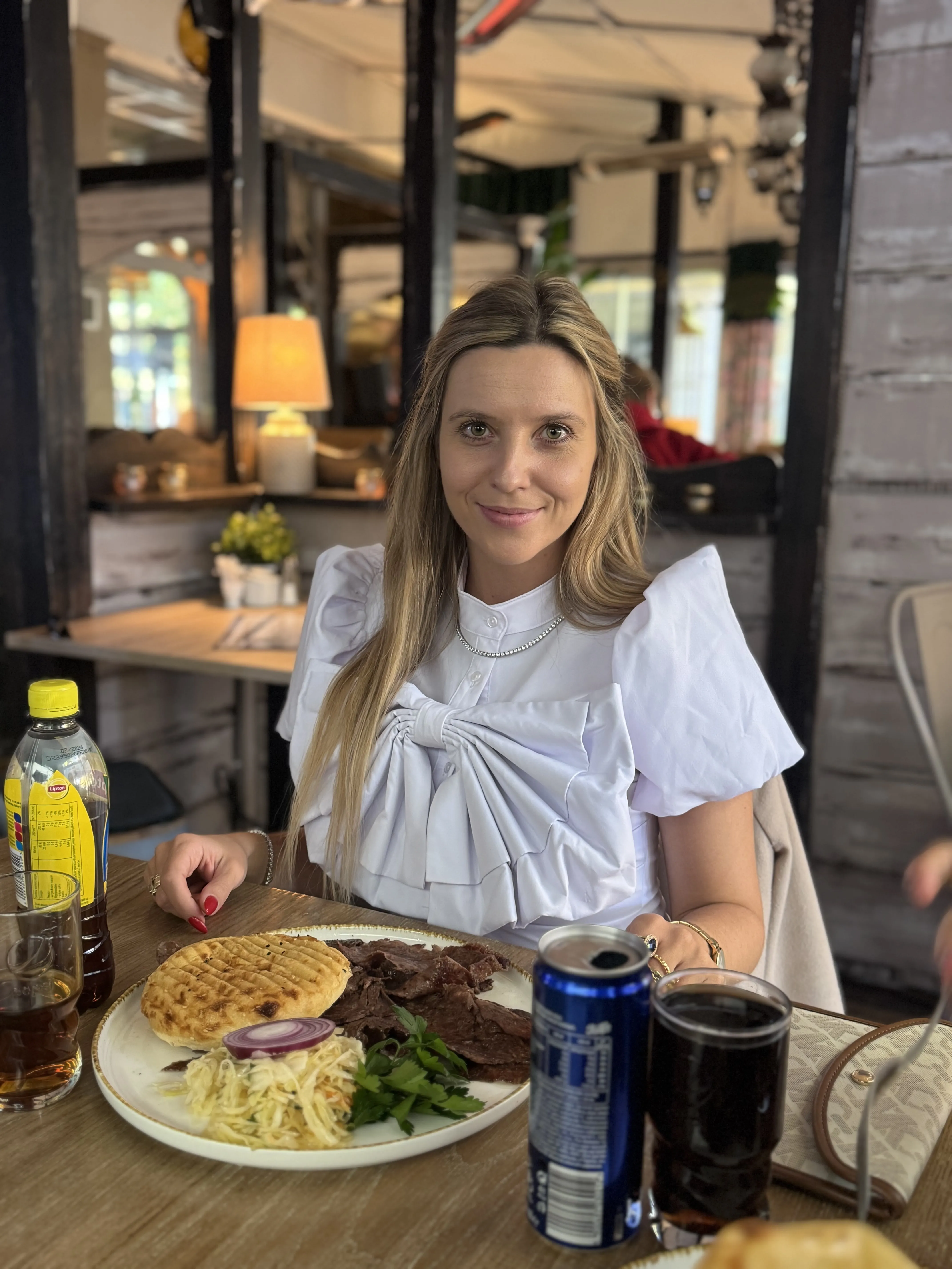 Kulturalnie i z klasą – wyjście klasy 8a do restauracji