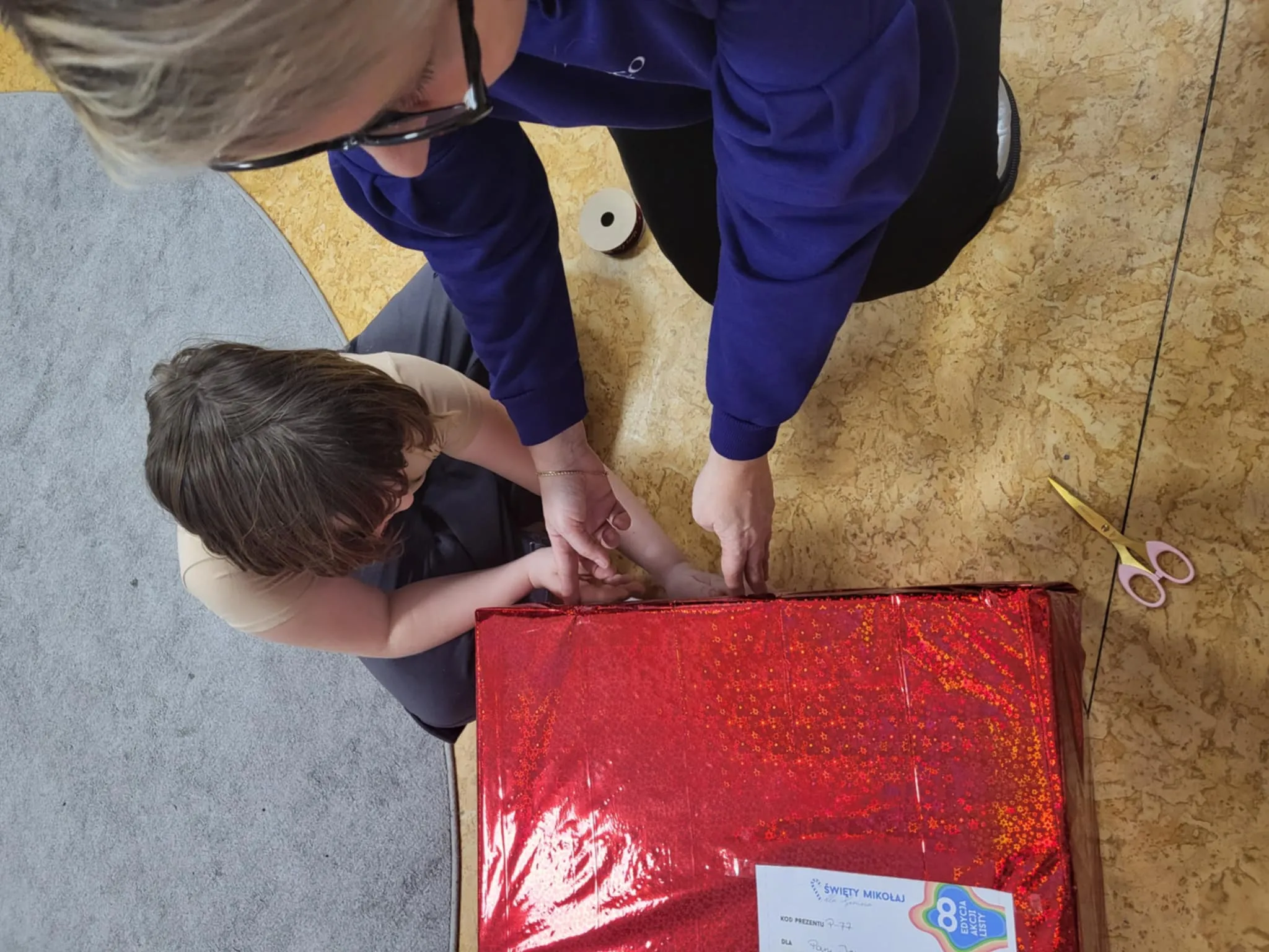 Pakowanie paczki dla Pani Ireny