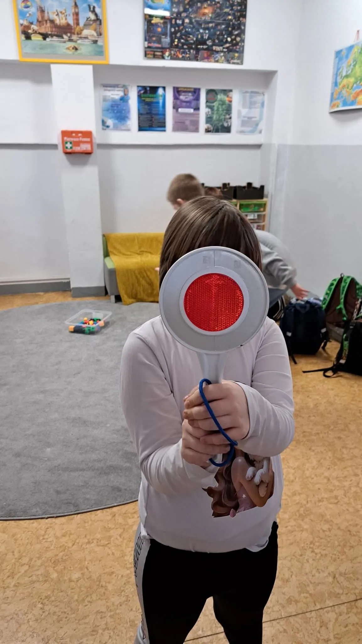 Poszukiwania przedmiotów w kształcie koła w swoim otoczeniu