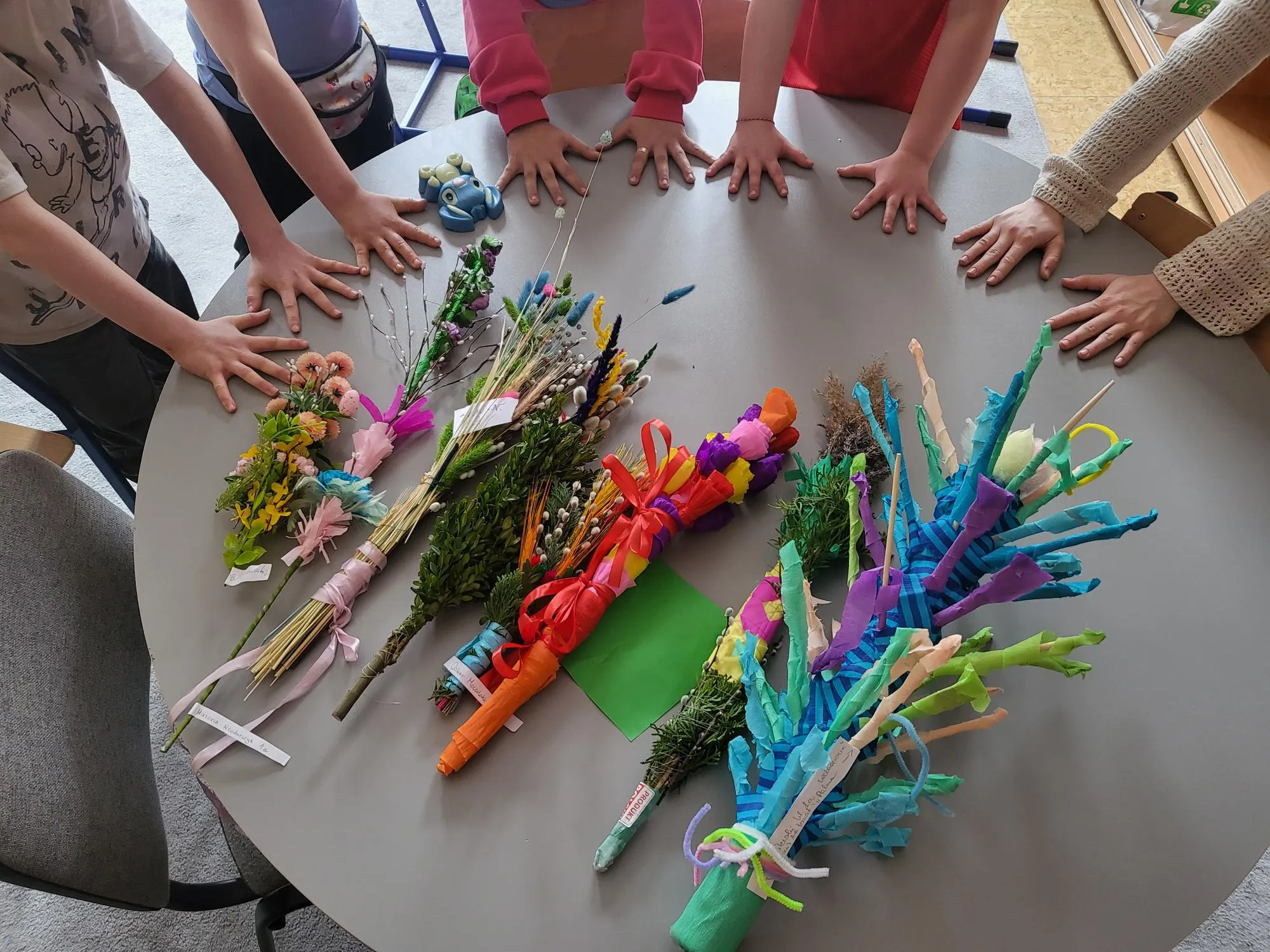 Palmy Wielkanocne wykonane przez uczniów