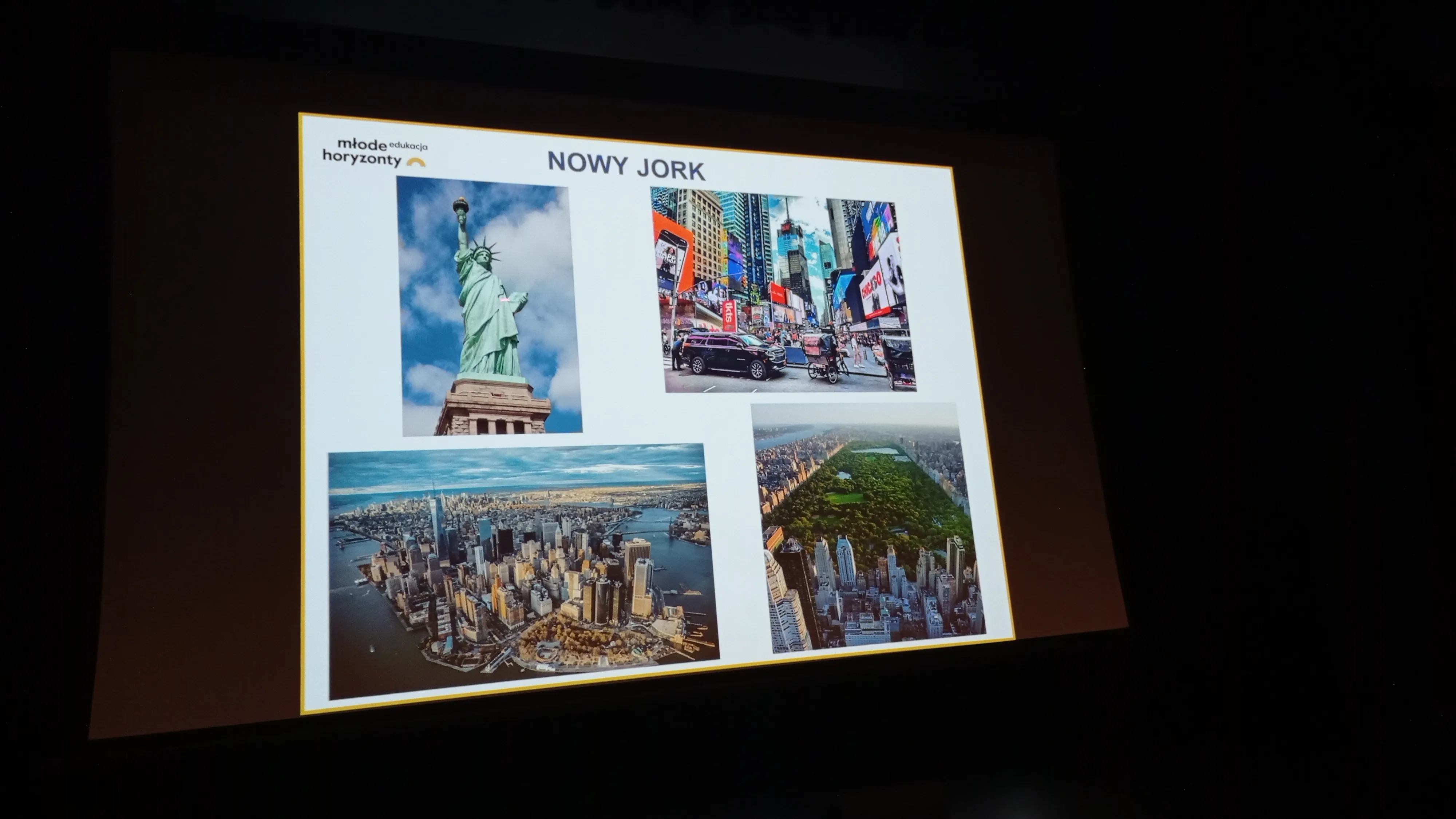 Wyjście do kina w ramach projektu edukacyjnego